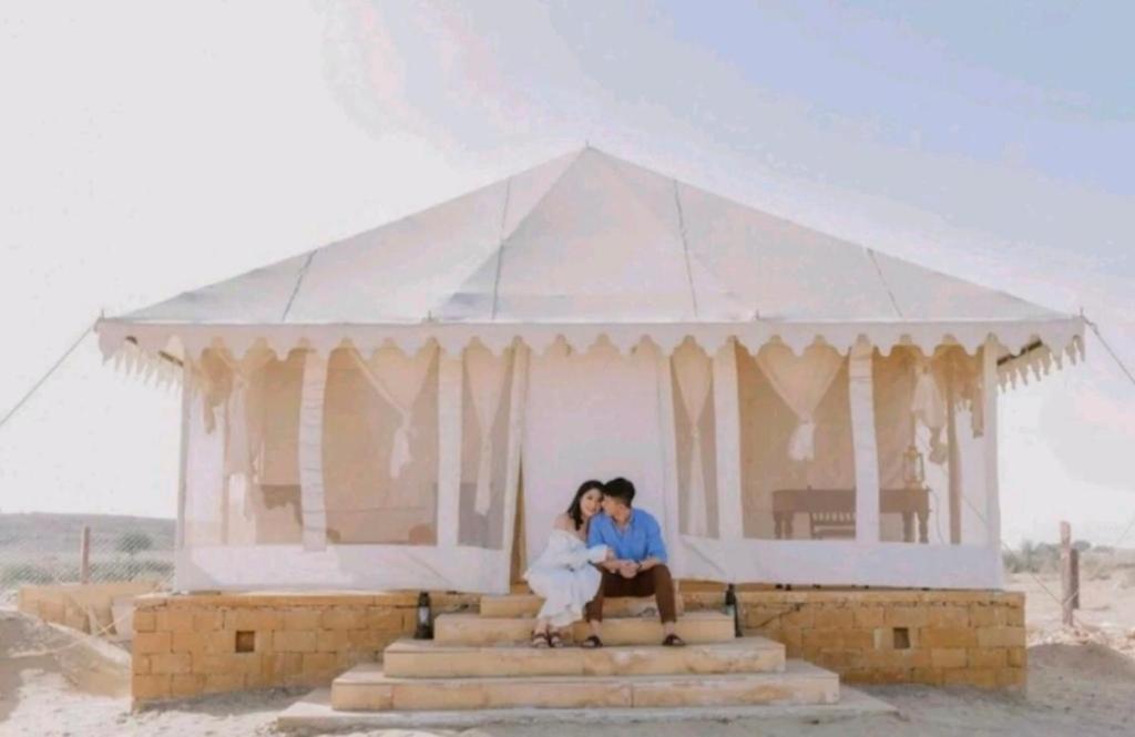 Golden Sandstone Hotel Desert Safari Camp Jaisalmer Exterior foto