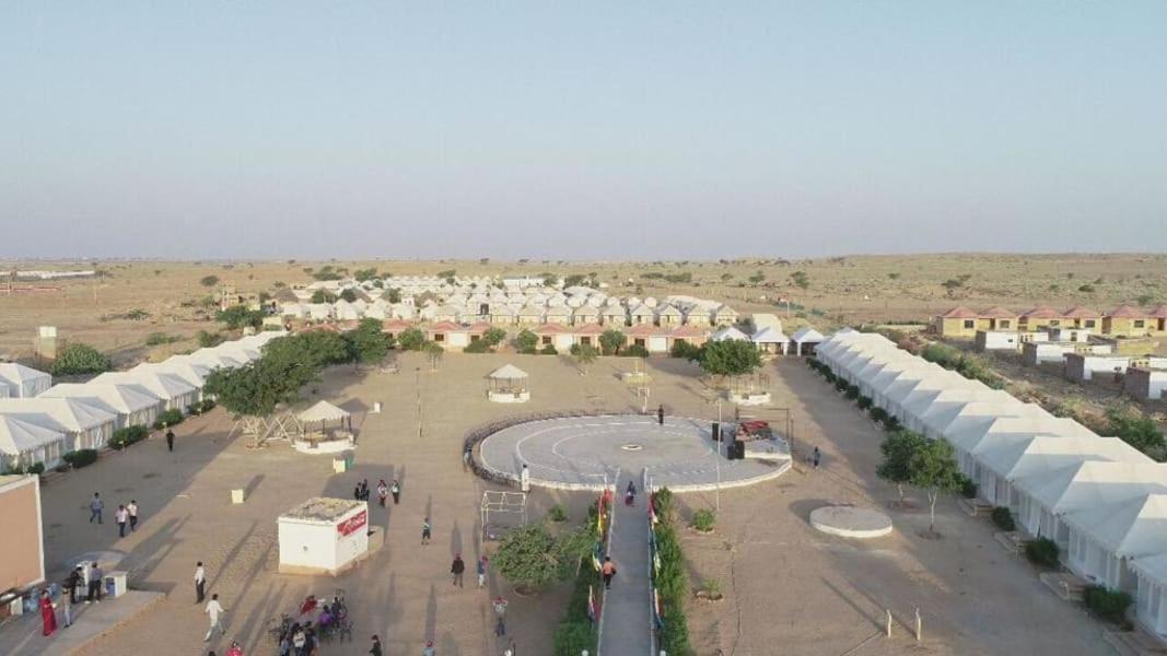 Golden Sandstone Hotel Desert Safari Camp Jaisalmer Exterior foto
